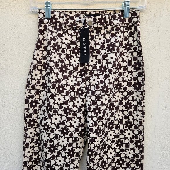 5/$100 SALE - MOTEL Zoven Trouser Daisy Patchwork - Picture 4 of 10